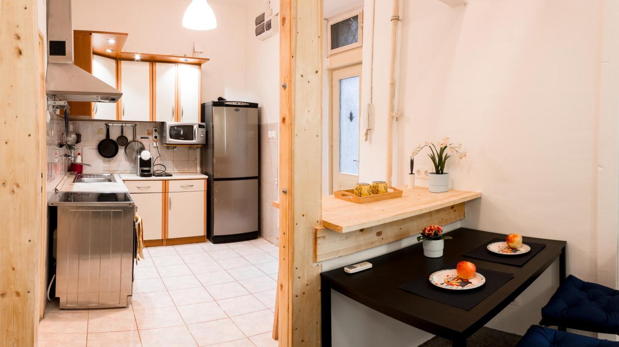 Minion & Snoopy Apartman Budapest Exterior photo